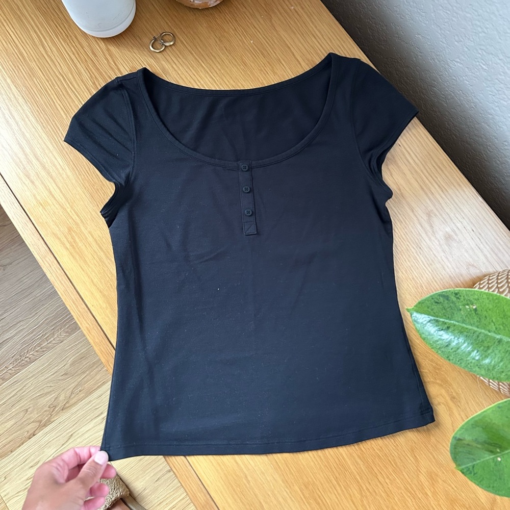 Lululemon Cap Sleeve Henley Top Black Medium